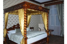 Canopy Bed